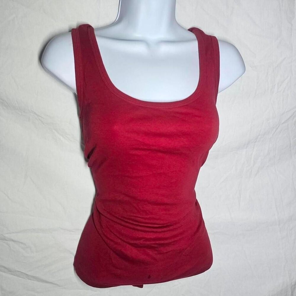 Red st johns bay form fit Flattering tank top